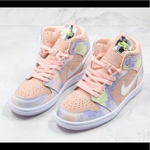 Air Jordan 1 Mid SE washed coral/chrome